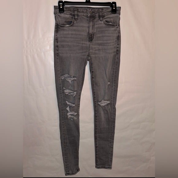 Women’s American Eagle size 2 next level stretch Jeans - Picture 1 of 2
